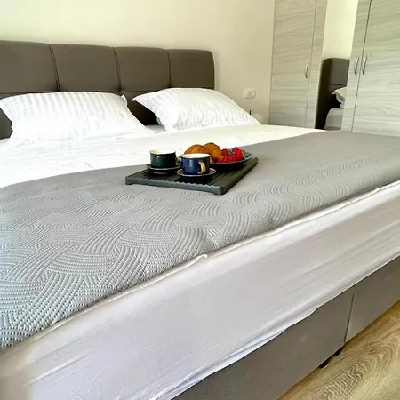 Apartment Kaja I Iva *